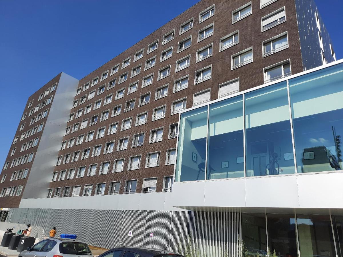 Twenty Business Flats *